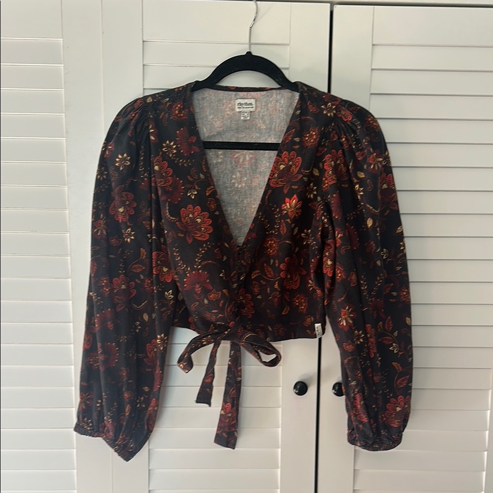 Rhythm Toluca front tie crop top